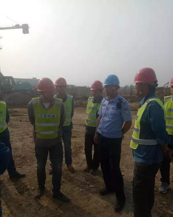 泗县一工地拖欠工资被工人阻止施工，智慧工地企业版根治欠薪问题 